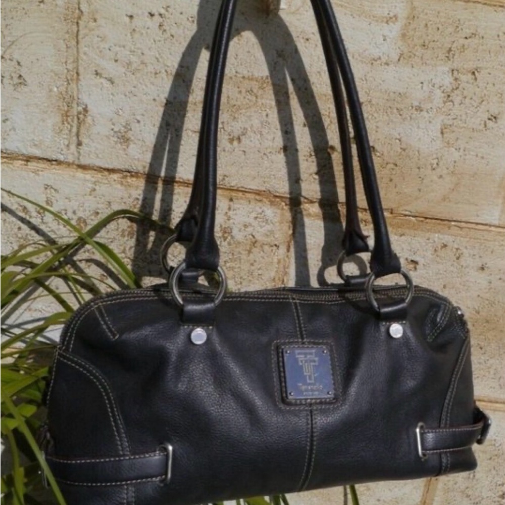 Tignanello Black Leather Shoulder Bag - Picture 5 of 12